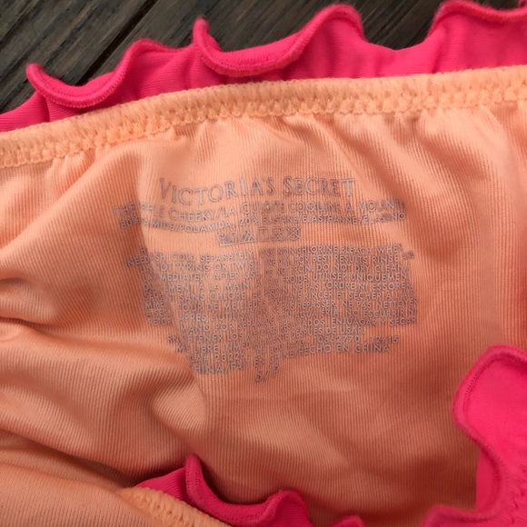 Abercrombie & Finch bikini top and Victoria Secret ruffle bikini bottom sz S - Picture 8 of 9